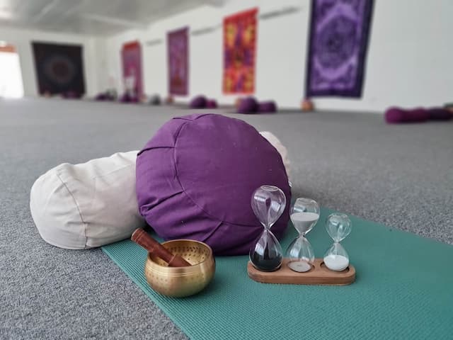 Du som har FaR: Fysisk aktivitet på recept, välkommen till Yogahuset i Tibro!