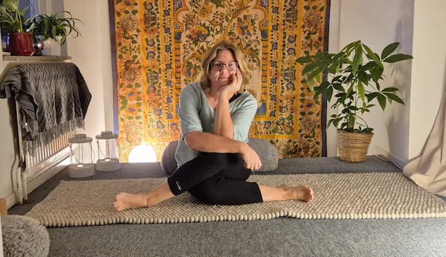 Just nu, "bara yoga"